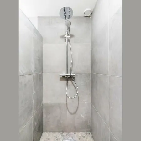 & Go *